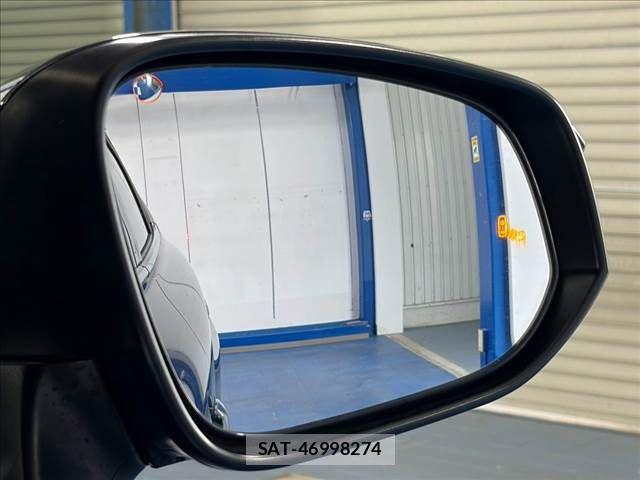 Toyota HARRIER HYBRID 2021-03 8829291-6