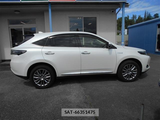 Toyota HARRIER HYBRID 2017-01 8849233-2