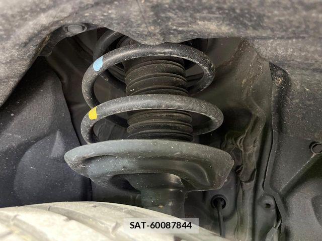 Toyota HARRIER HYBRID 2021-11 8849226-19
