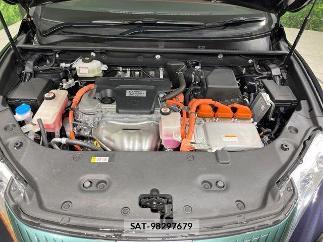 Toyota HARRIER HYBRID 2019-03 8871116-17