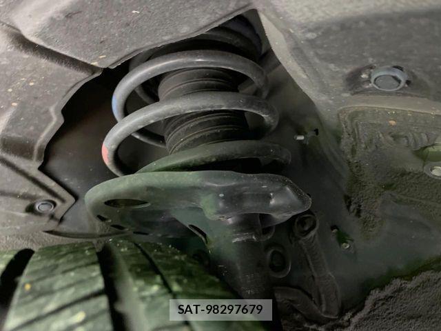 Toyota HARRIER HYBRID 2019-03 8871116-19
