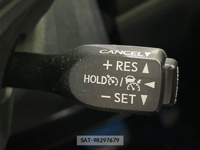 Toyota HARRIER HYBRID 2019-03 8871116-6