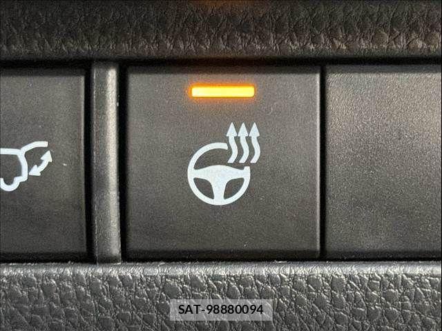 Toyota HARRIER HYBRID 2024-06 8871110-9
