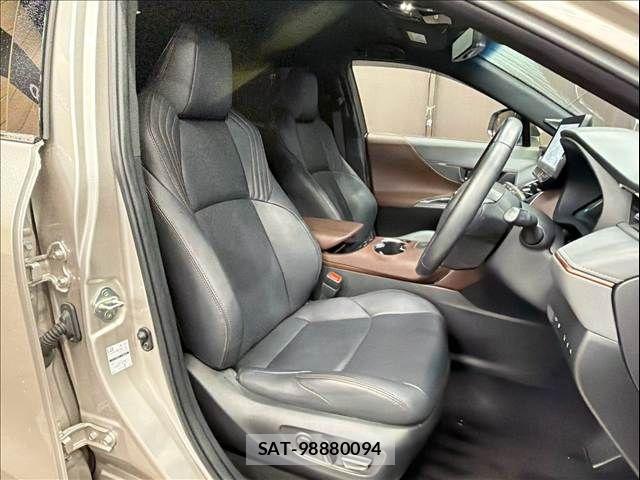 Toyota HARRIER HYBRID 2024-06 8871110-10