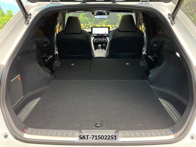 Toyota HARRIER HYBRID 2023-06 8879970-9
