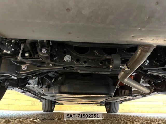 Toyota HARRIER HYBRID 2023-06 8879970-18