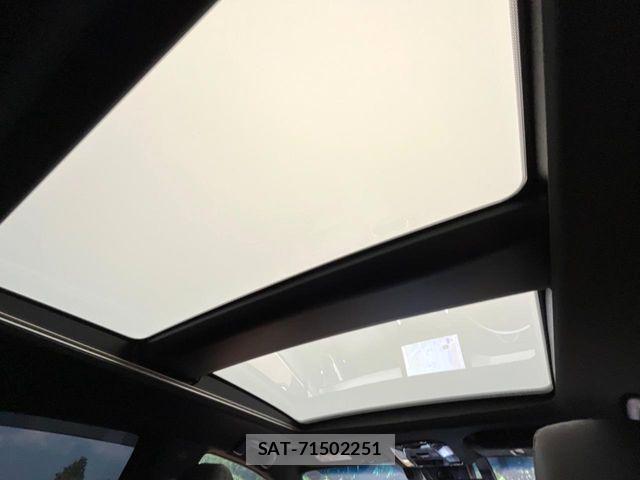 Toyota HARRIER HYBRID 2023-06 8879970-2