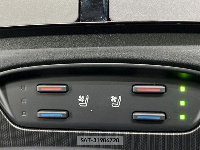 Toyota HARRIER HYBRID 2023-02 8879973-5
