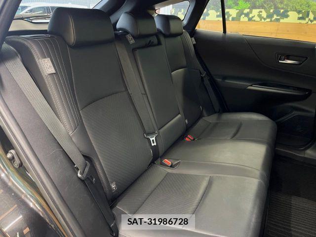 Toyota HARRIER HYBRID 2023-02 8879973-8