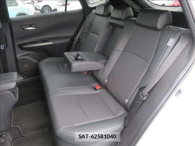 Toyota HARRIER HYBRID 2021-07 8879983-17