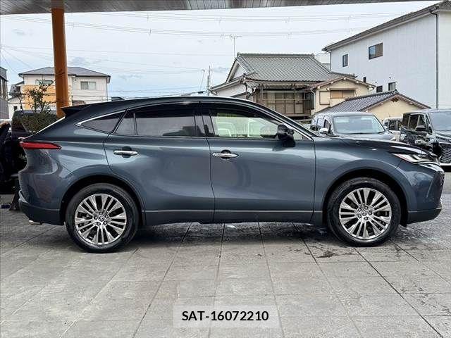 Toyota HARRIER HYBRID 2021-06 8879987-10