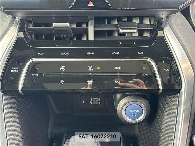 Toyota HARRIER HYBRID 2021-06 8879987-23
