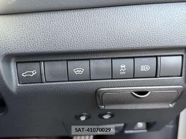 Toyota HARRIER HYBRID 2023-04 8879989-20