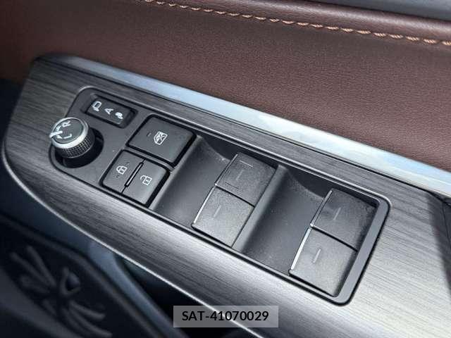 Toyota HARRIER HYBRID 2023-04 8879989-21