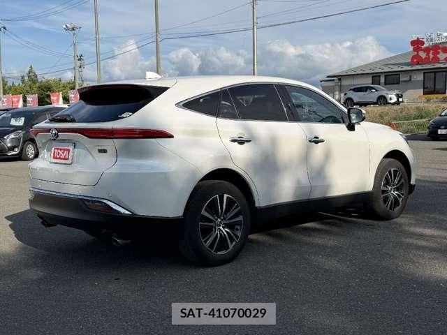 Toyota HARRIER HYBRID 2023-04 8879989-4