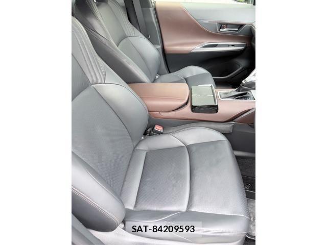 Toyota HARRIER HYBRID 2022-01 8879981-9