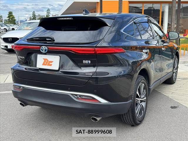Toyota HARRIER HYBRID 2021-09 8879998-12