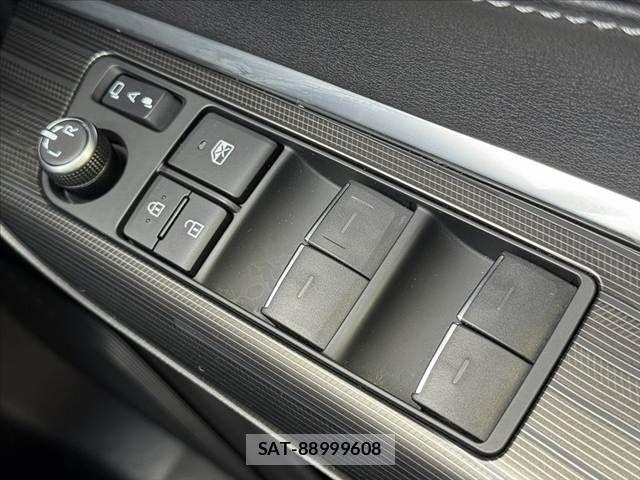 Toyota HARRIER HYBRID 2021-09 8879998-25
