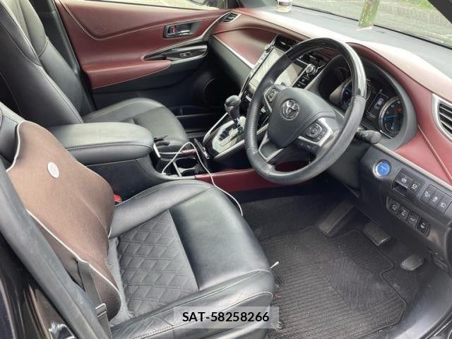 Toyota HARRIER HYBRID 2018-11 8879997-1