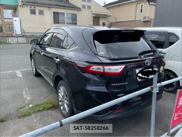 Toyota HARRIER HYBRID 2018-11 8879997-2