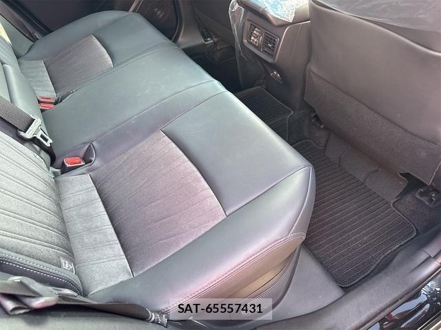 Toyota HARRIER HYBRID 2024-11 8879976-17