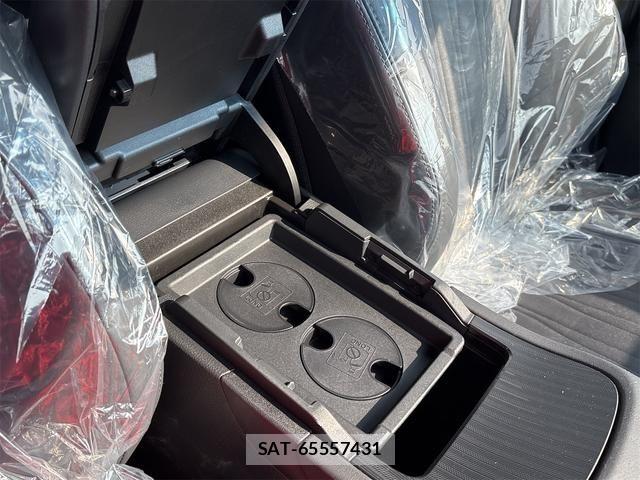 Toyota HARRIER HYBRID 2024-11 8879976-25