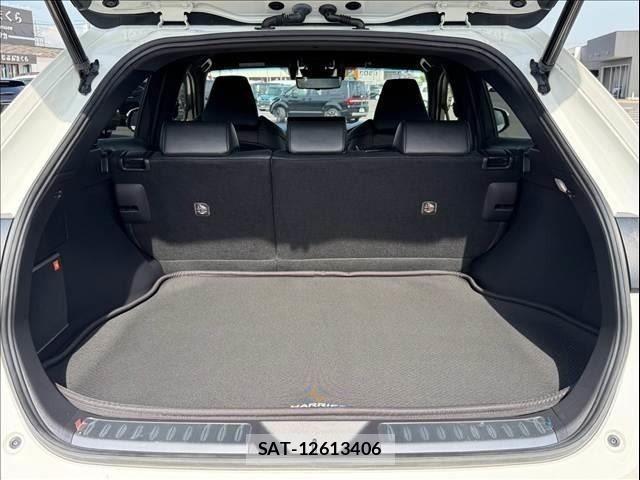 Toyota HARRIER HYBRID 2021-04 8879993-9