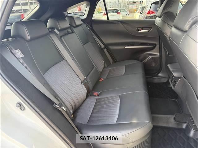 Toyota HARRIER HYBRID 2021-04 8879993-8