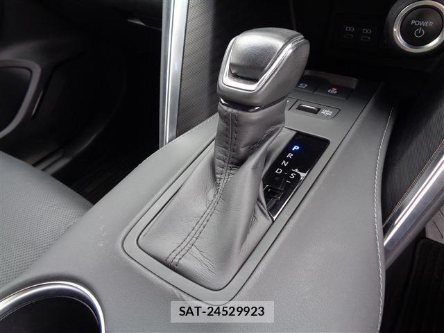 Toyota HARRIER HYBRID 2023-03 8879991-29