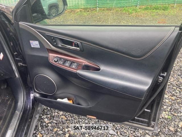 Toyota HARRIER HYBRID 2014-06 8883690-15