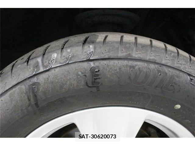 Toyota HARRIER HYBRID 2022-06 8883687-18