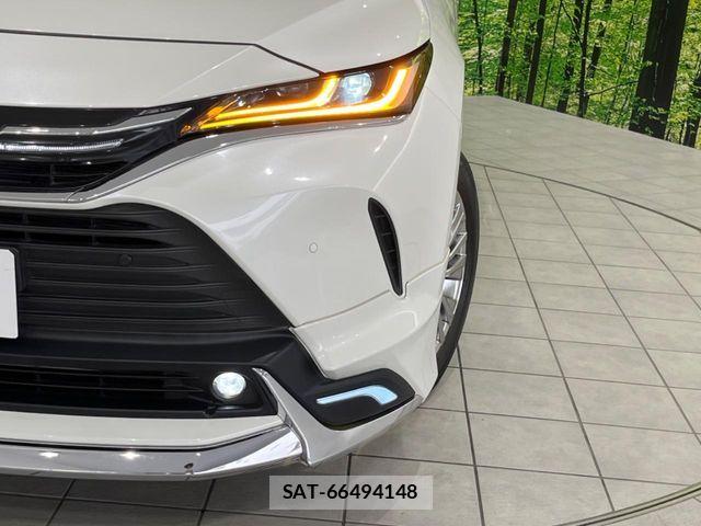 Toyota HARRIER HYBRID 2021-12 8883677-14