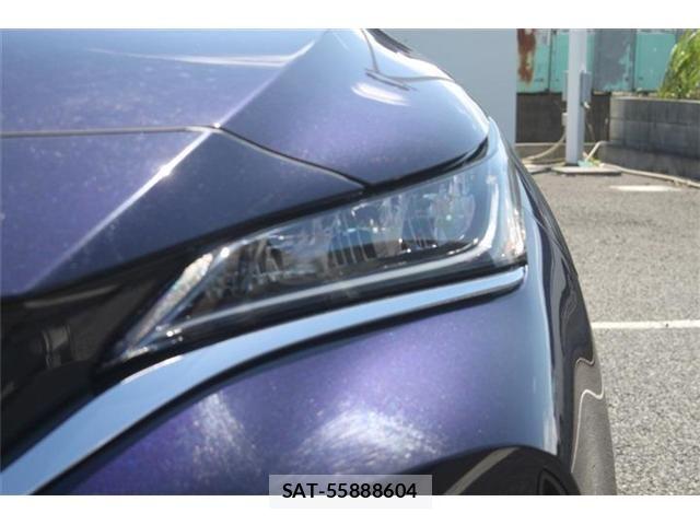 Toyota HARRIER HYBRID 2023-08 8883688-26
