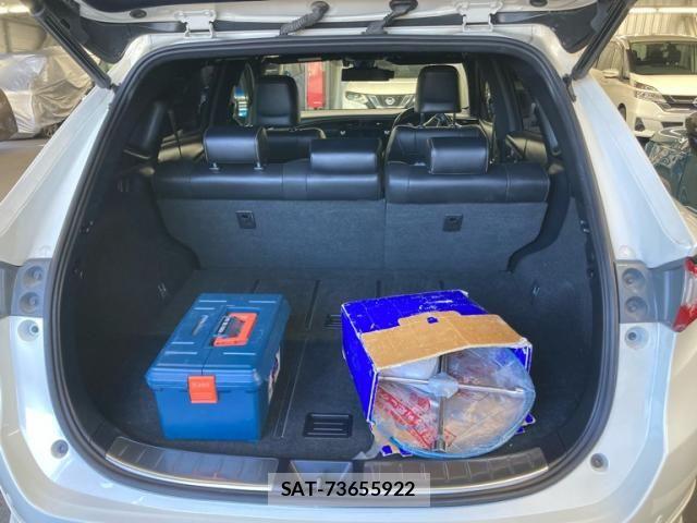 Toyota HARRIER HYBRID 2019-08 8883684-10