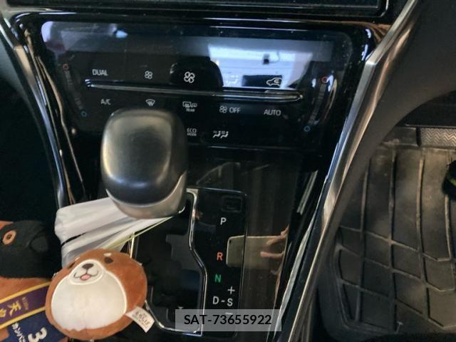 Toyota HARRIER HYBRID 2019-08 8883684-20