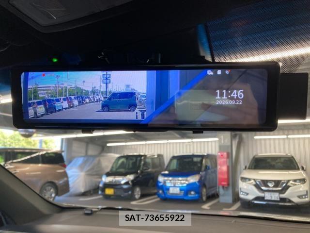 Toyota HARRIER HYBRID 2019-08 8883684-25