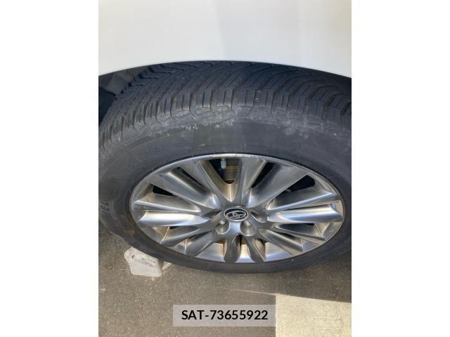 Toyota HARRIER HYBRID 2019-08 8883684-5
