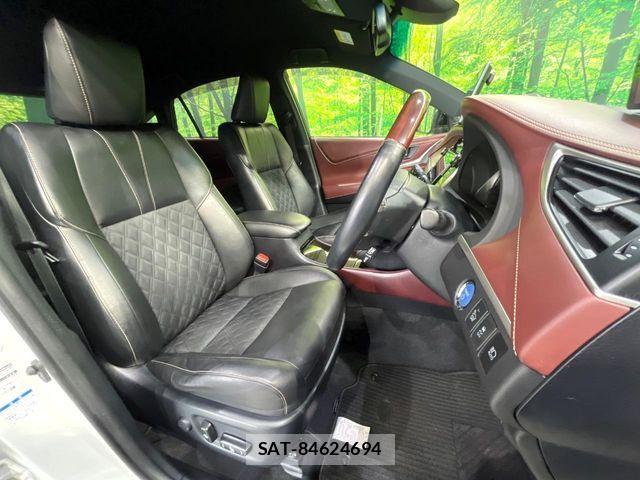 Toyota HARRIER HYBRID 2014-09 8883689-9
