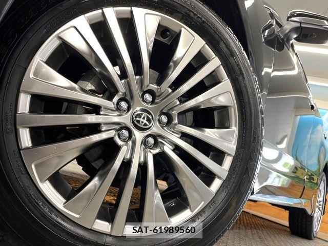 Toyota HARRIER HYBRID 2021-06 8883678-12