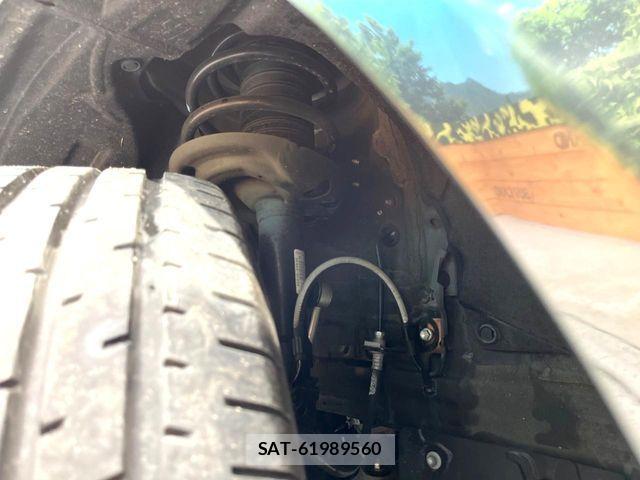 Toyota HARRIER HYBRID 2021-06 8883678-19