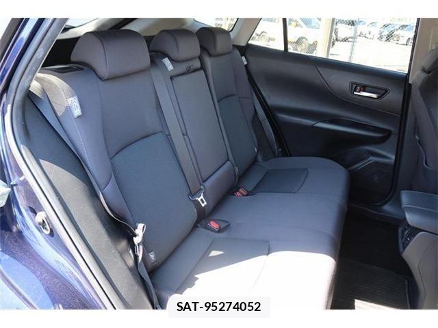 Toyota HARRIER HYBRID 2023-08 8883685-17