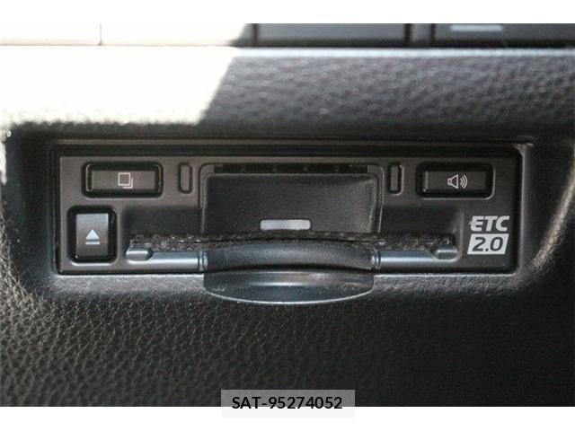 Toyota HARRIER HYBRID 2023-08 8883685-6