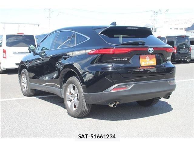 Toyota HARRIER HYBRID 2023-08 8883686-13