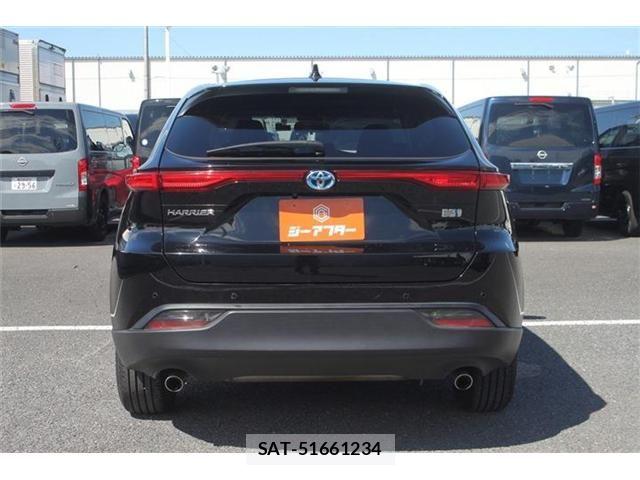 Toyota HARRIER HYBRID 2023-08 8883686-14
