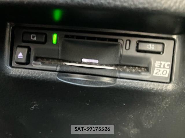 Toyota HARRIER HYBRID 2026-03 8883675-25