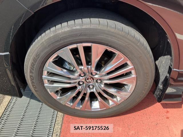 Toyota HARRIER HYBRID 2026-03 8883675-7