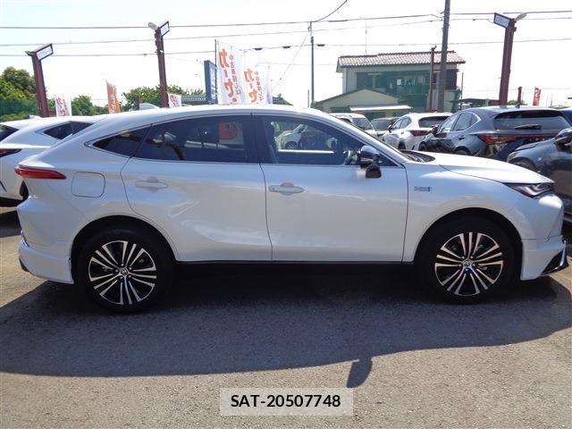 Toyota HARRIER 2023-10 6906024-3