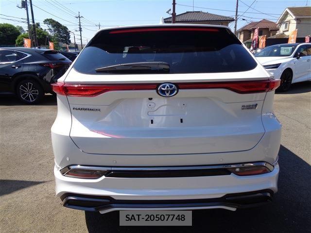 Toyota HARRIER 2023-10 6906024-6