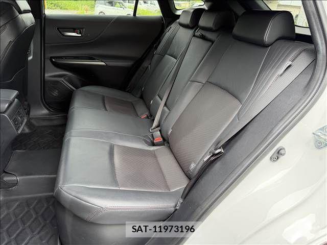 Toyota HARRIER 2023-01 7219326-9