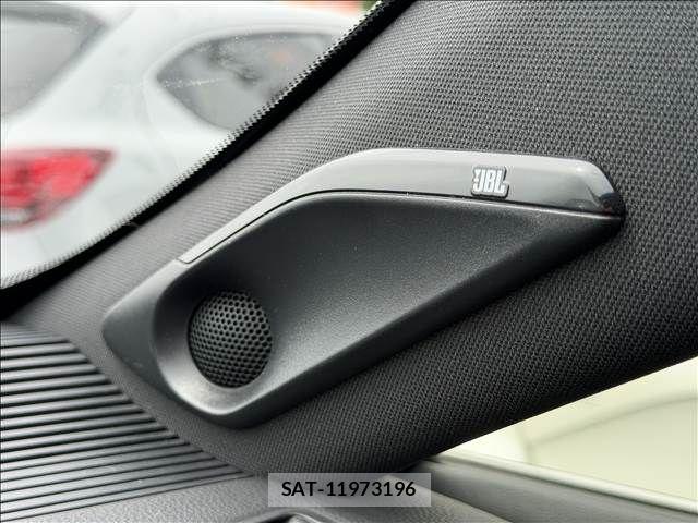 Toyota HARRIER 2023-01 7219326-27